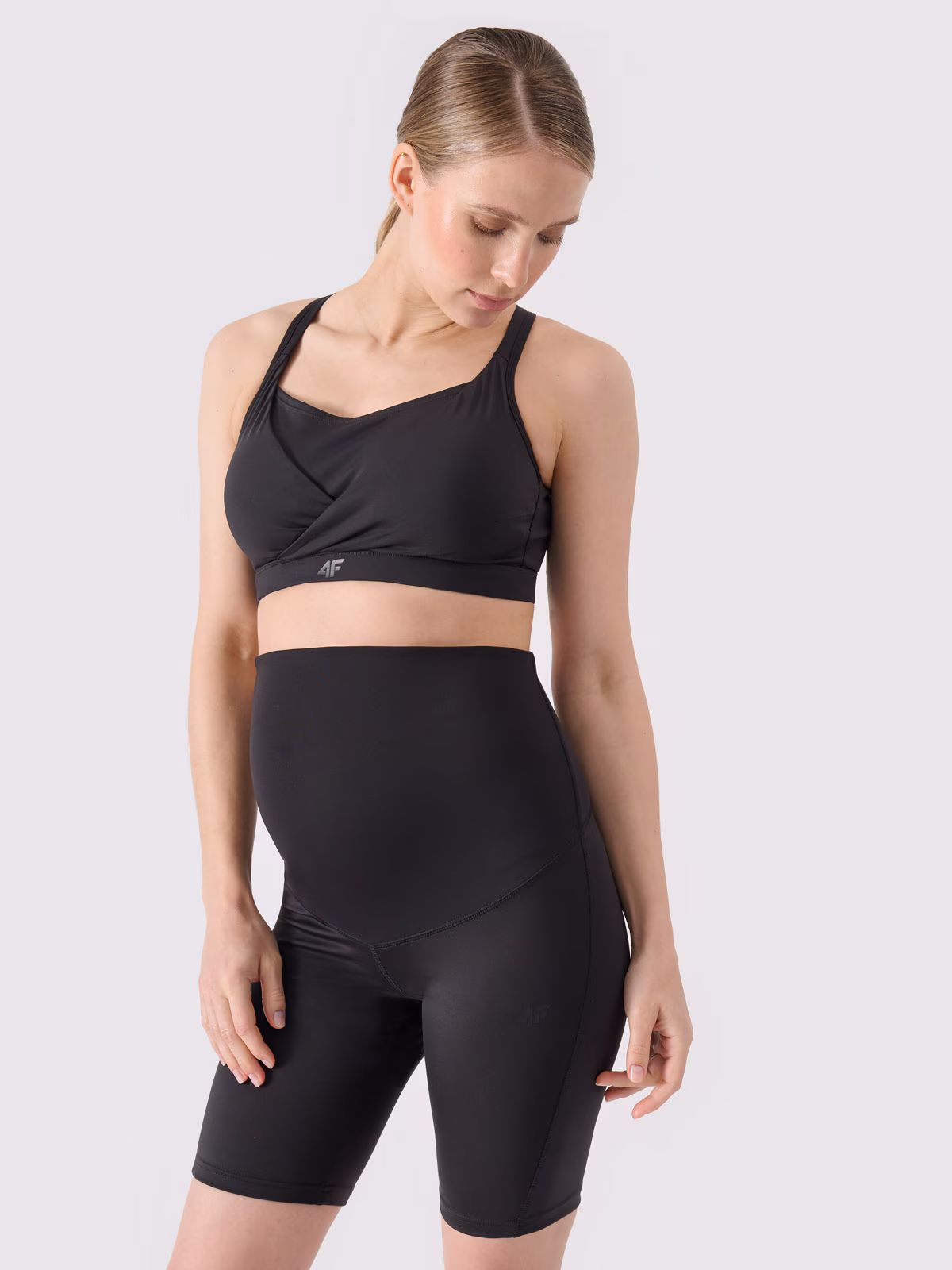 Dámske funkčné kraťasy TFSHF578 - ČIERNA